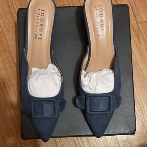 Journee Collection Women's Blue Buckle Mules